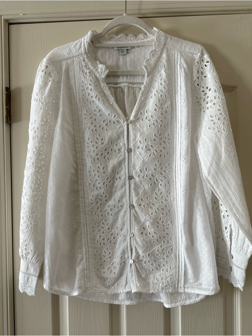 Sundance White Eyelet Ruffled Collar Button-Up Blouse
